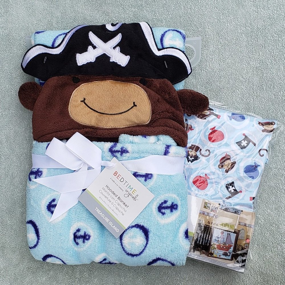 Hooded Baby Blanket and Crib Sheet Set Pirate